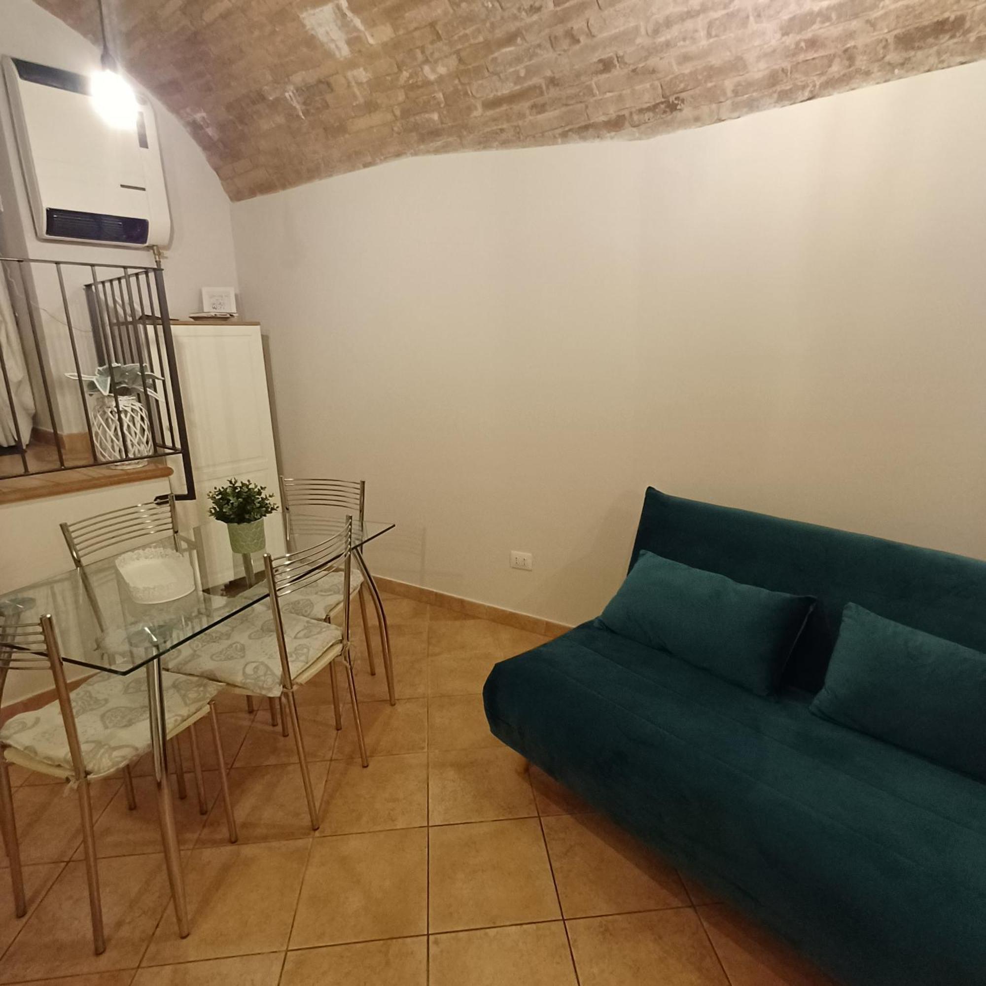 Апартаменты Loft Gioia Перуджа Экстерьер фото