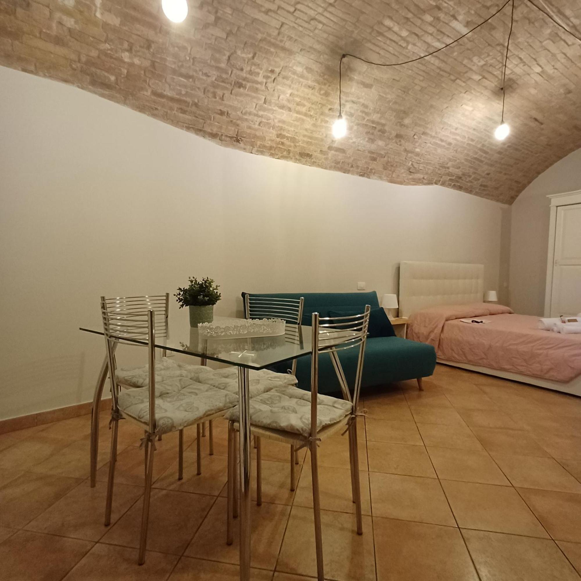 Апартаменты Loft Gioia Перуджа Экстерьер фото